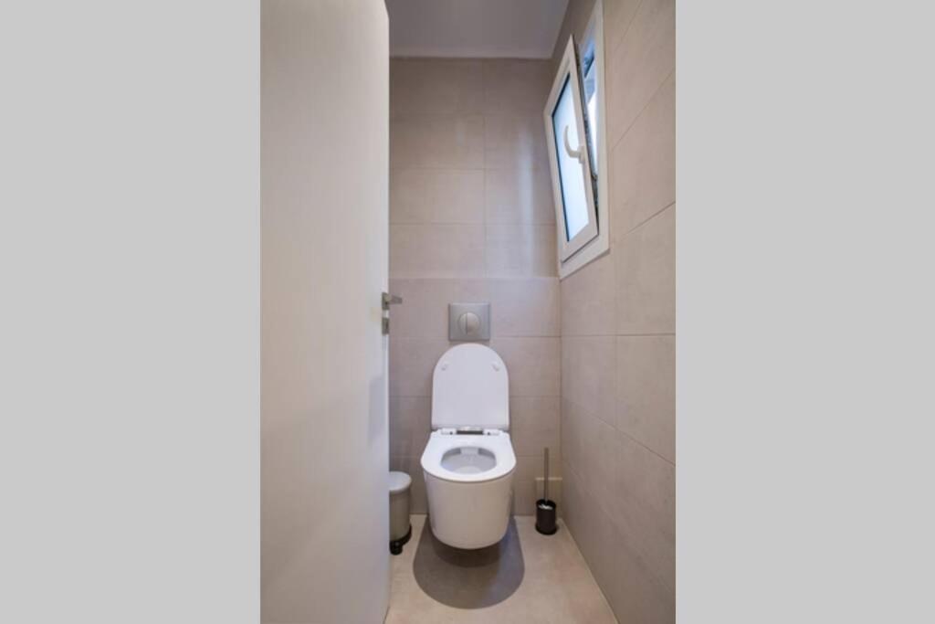 City Center Modern Renovated Apartment Афіни Екстер'єр фото