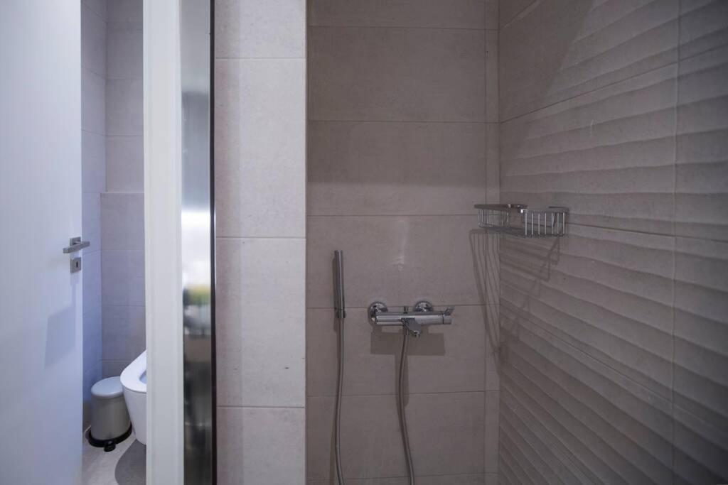 City Center Modern Renovated Apartment Афіни Екстер'єр фото